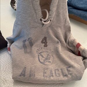 American Eagle sweatshirt